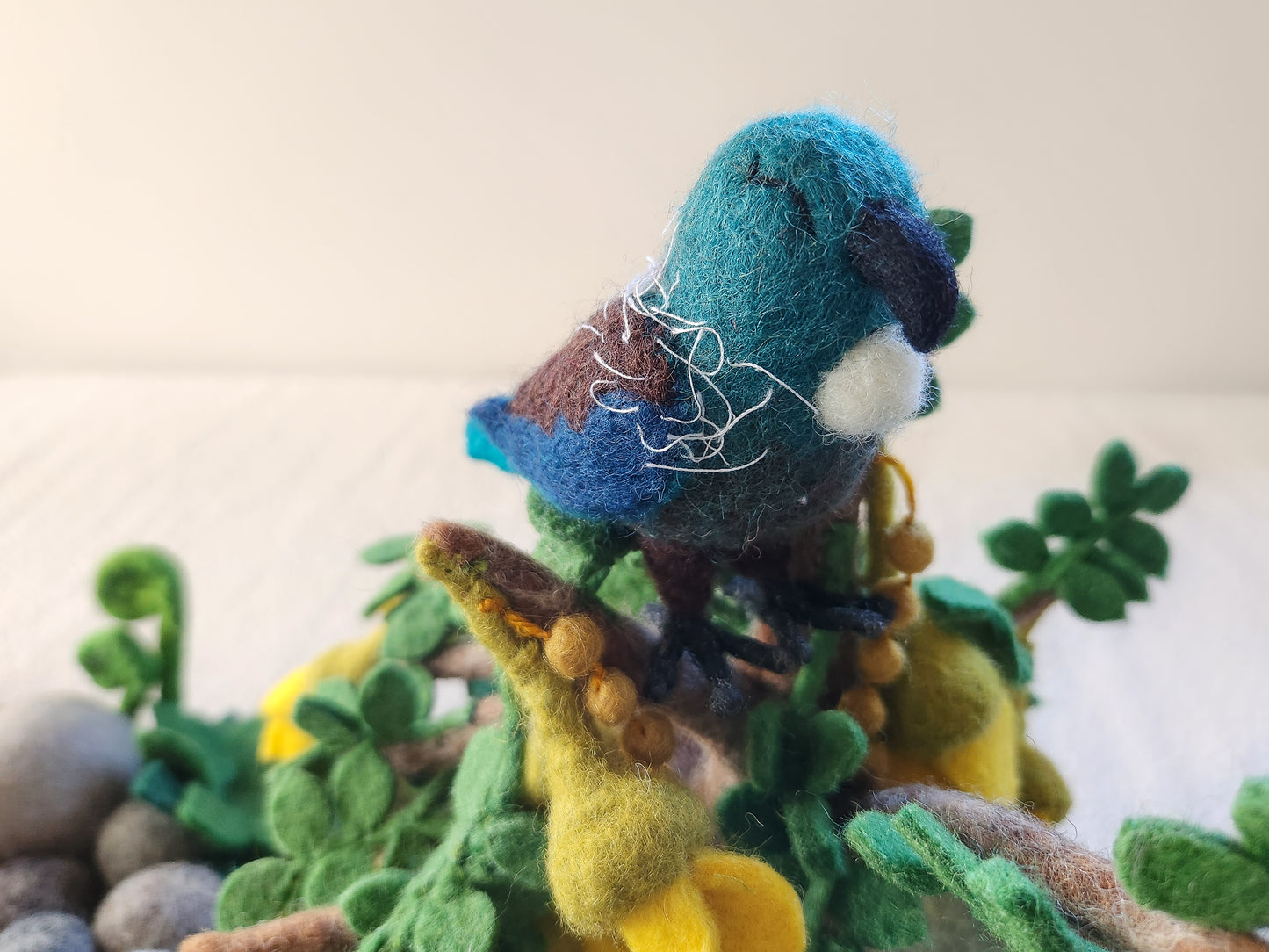Tūī - Felted Wool Bird