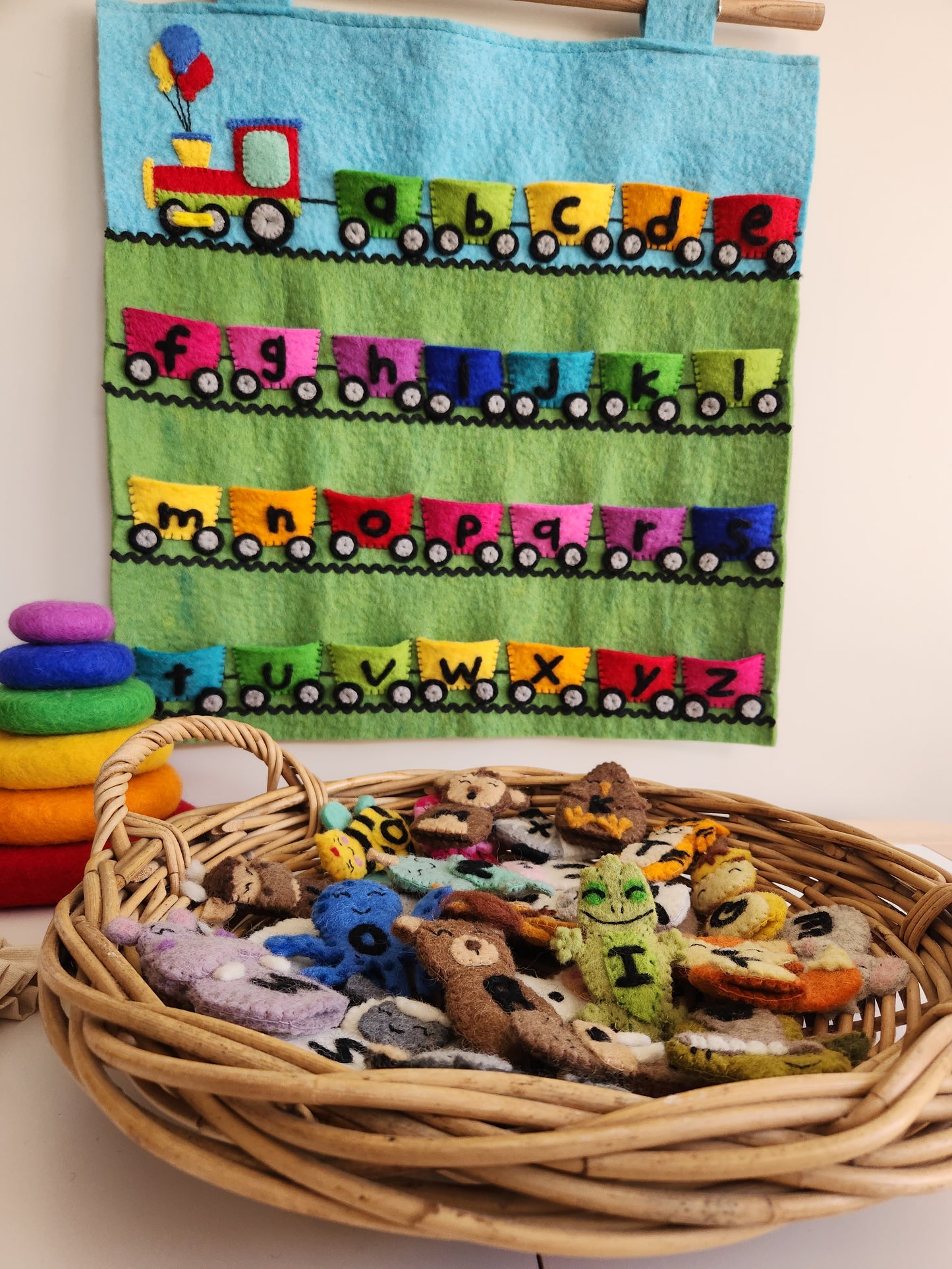 ABC ANIMAL TRAIN FELT WALL HANGING AND FINGER PUPPETS