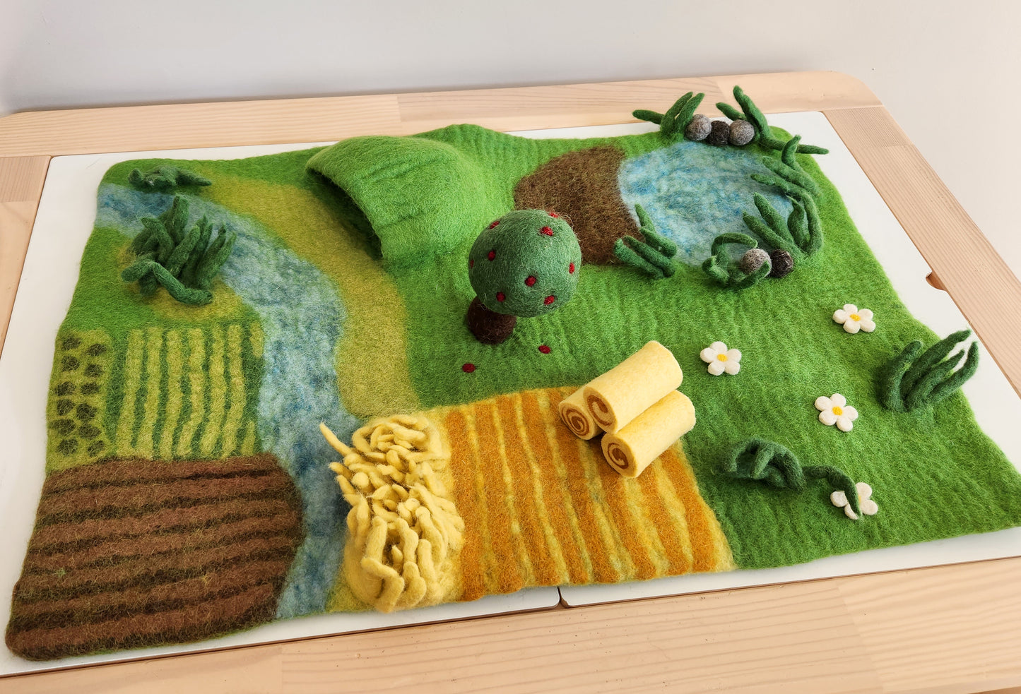 Felt Farmyard Play Mat top view
