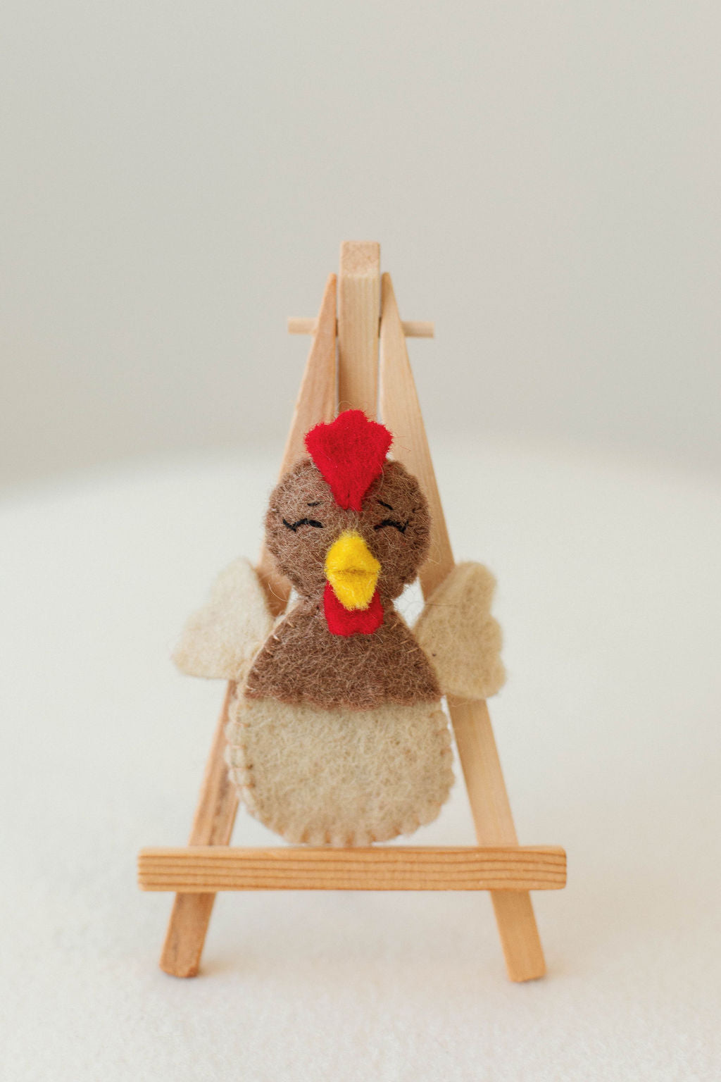 OLD MACDONALDS FARM FELT FINGER PUPPET SET - CHOOK PUPPET