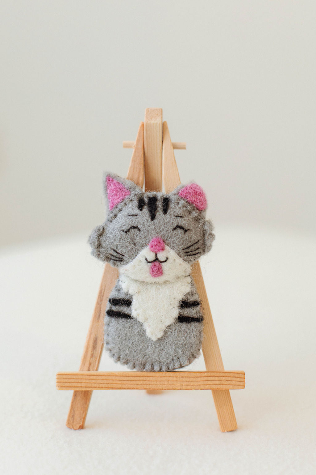 OLD MACDONALDS FARM FELT FINGER PUPPET SET - CAT PUPPET