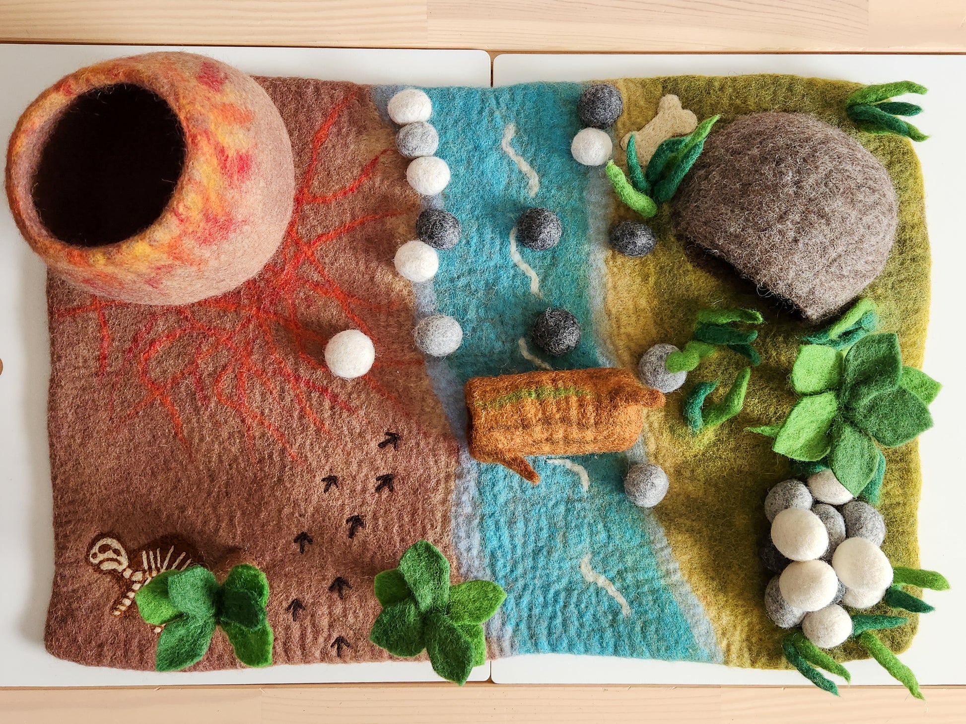 PREHISTROIC WORLD FELT PLAYMAT PLAYSCAPE DINOSAURS - FELTED VOLCANO AND DINOSAUR TOYS
