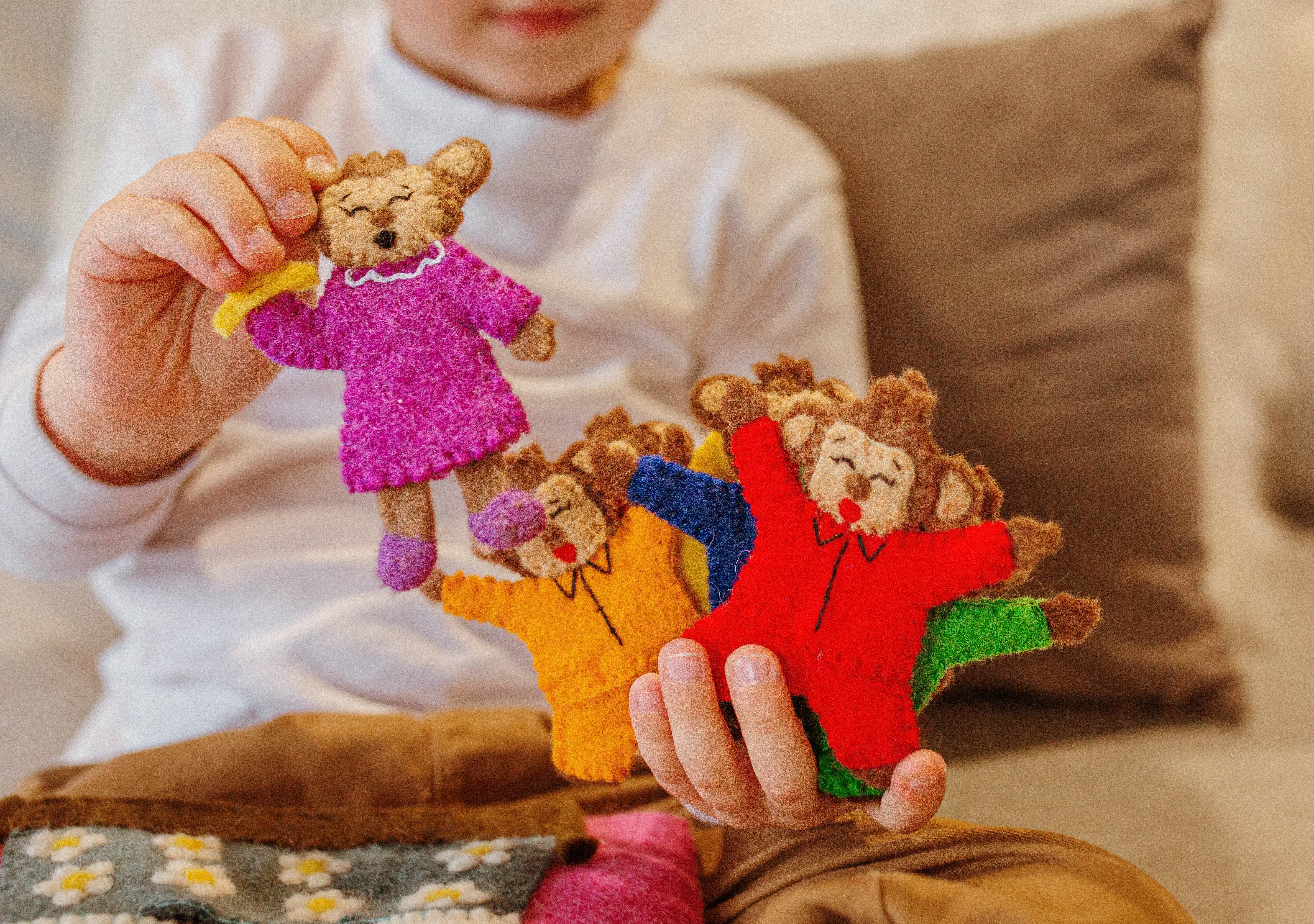 Finger Puppet Play – Chasing Whimsies
