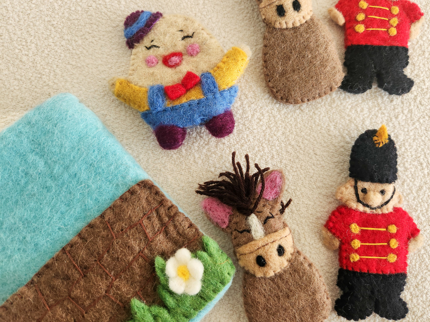 Humpty Dumpty - Finger Puppet Set