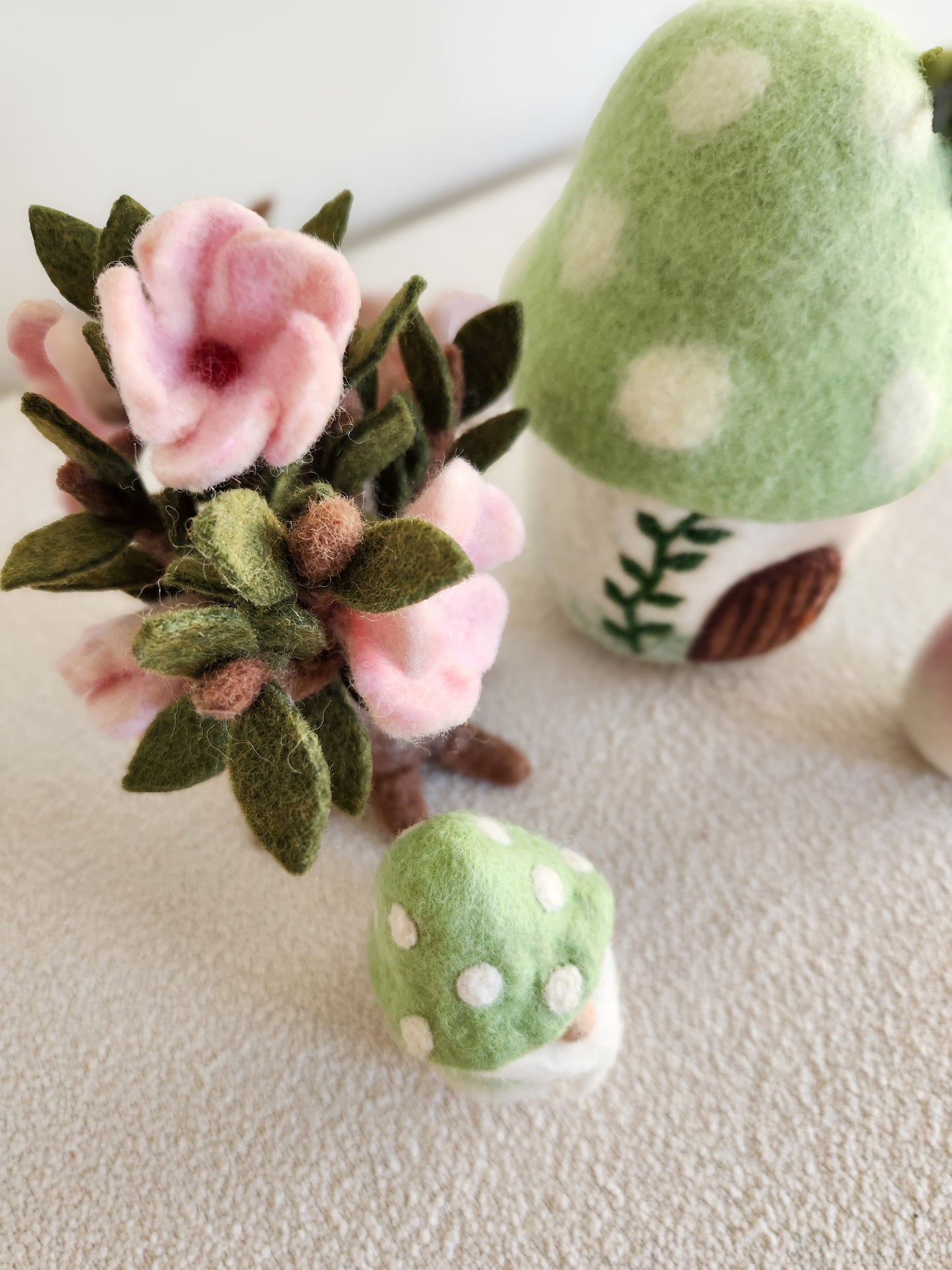 Nibblefern Nook - Felted Gnome Home