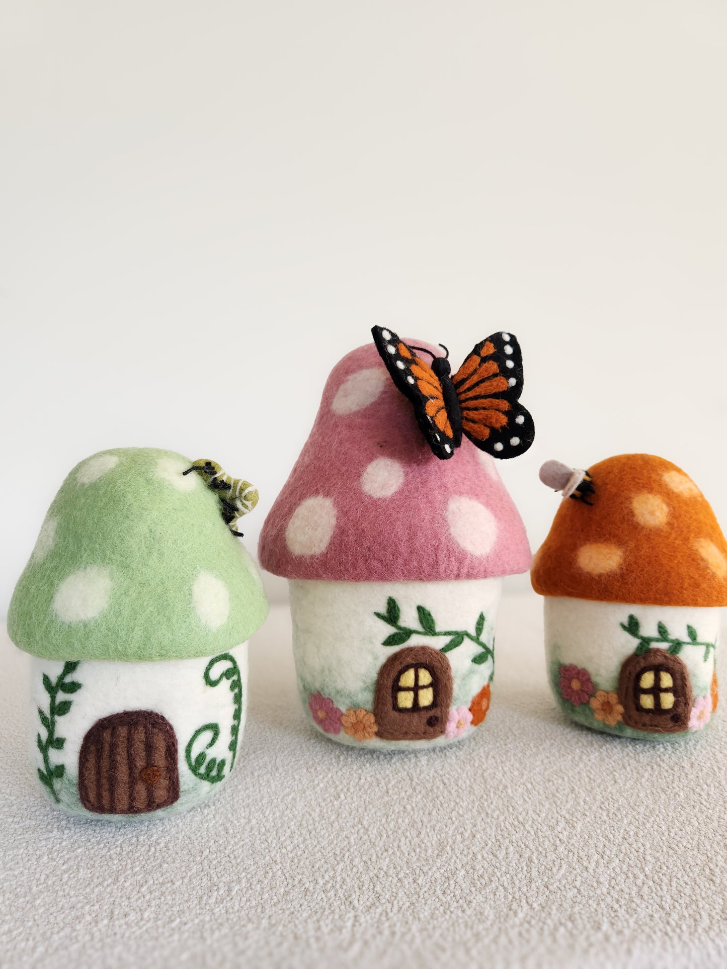 Thicketwhisper Inn - Felted Gnome Home