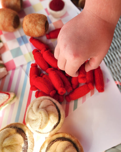 Cocktail Sausages (3pc) with Sauce Pot - Felt Food