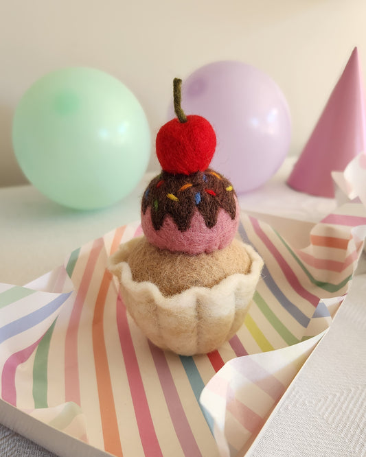 Ice Cream Sundae Cupcake - Felt Food