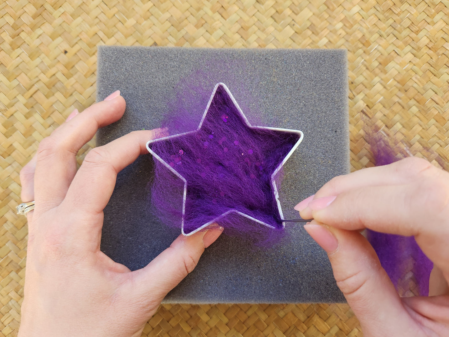Matariki Stars - Little Artisan Felting Kit
