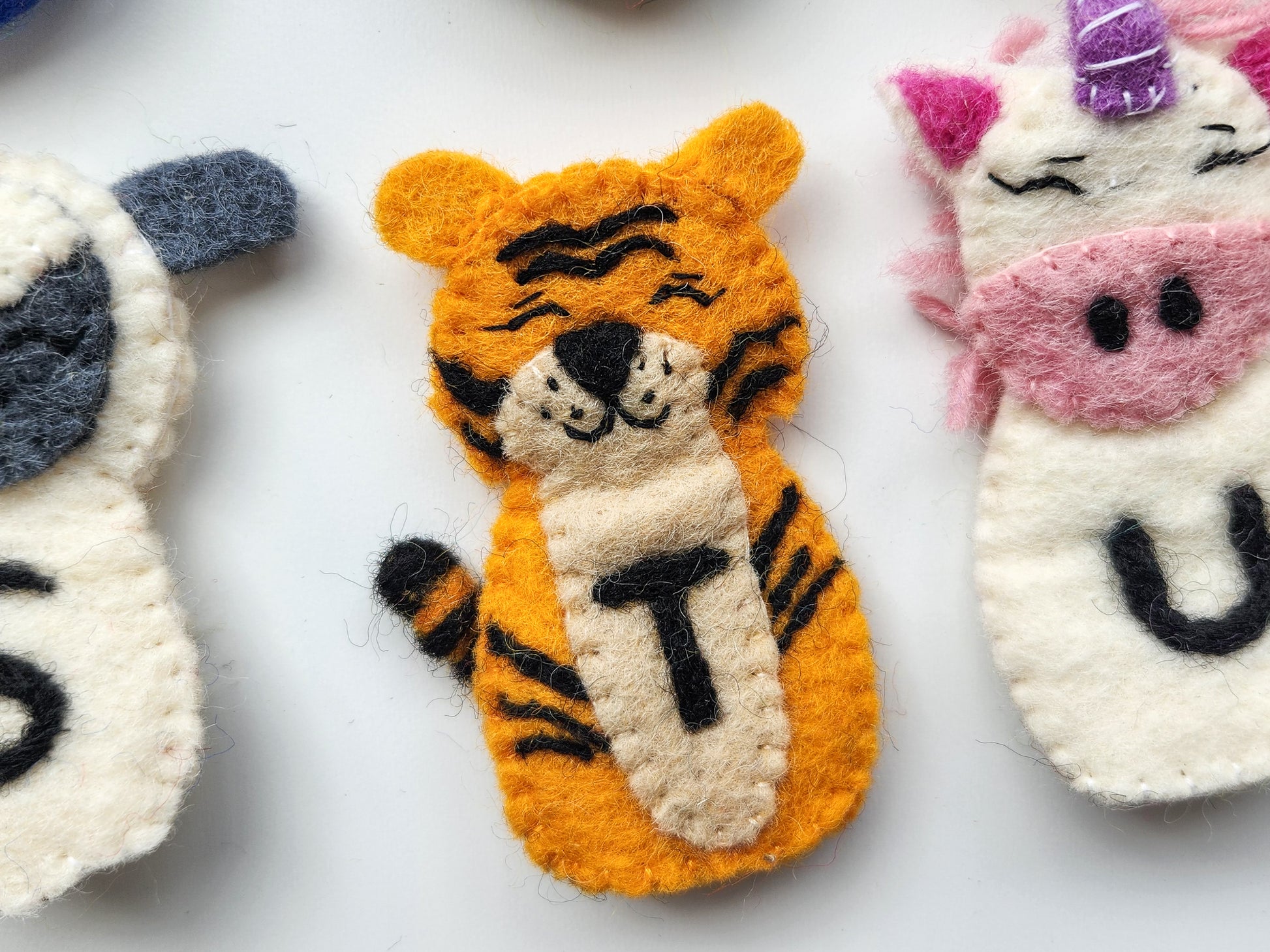 T FOR TIGER FELT FINGER PUPPET