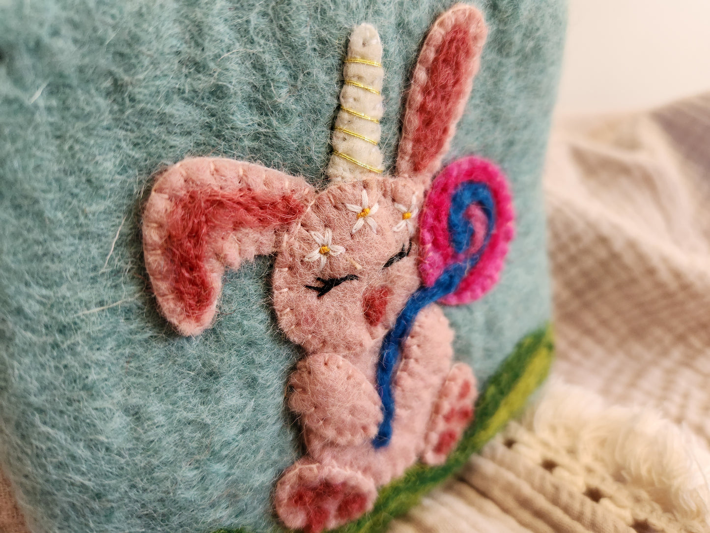 FELT BUNNY-UNICORN COIN PURSE CLOSE UP VIEW OF PINK BUNNY RABBIT