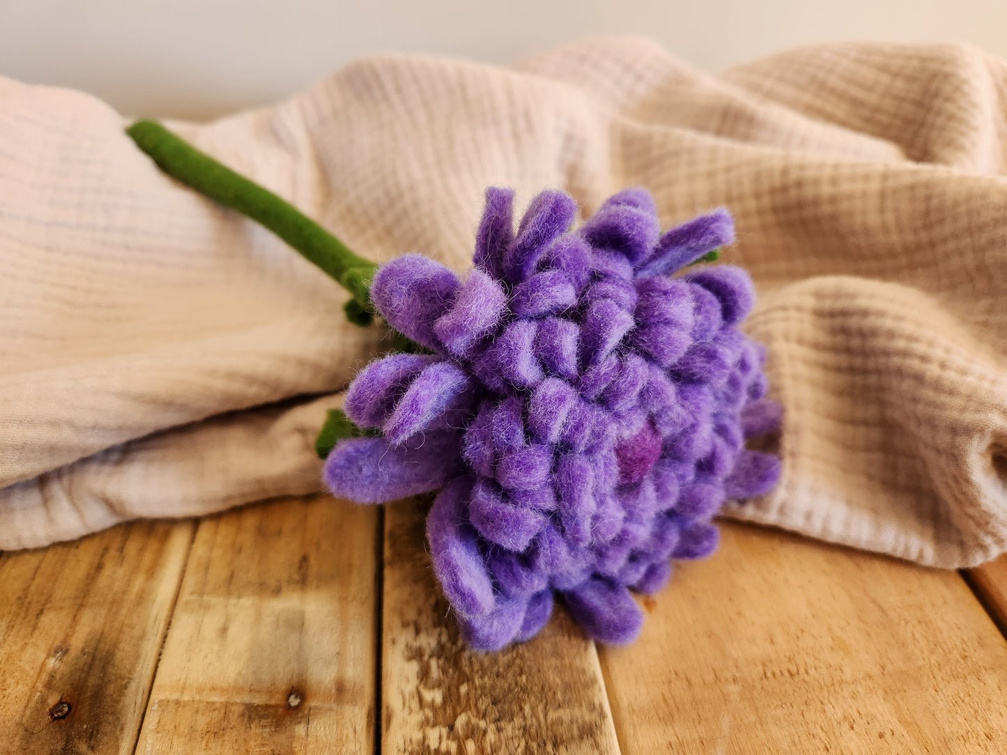 FELT FLOWERS - CHRYSANTHEMUM PURPLE