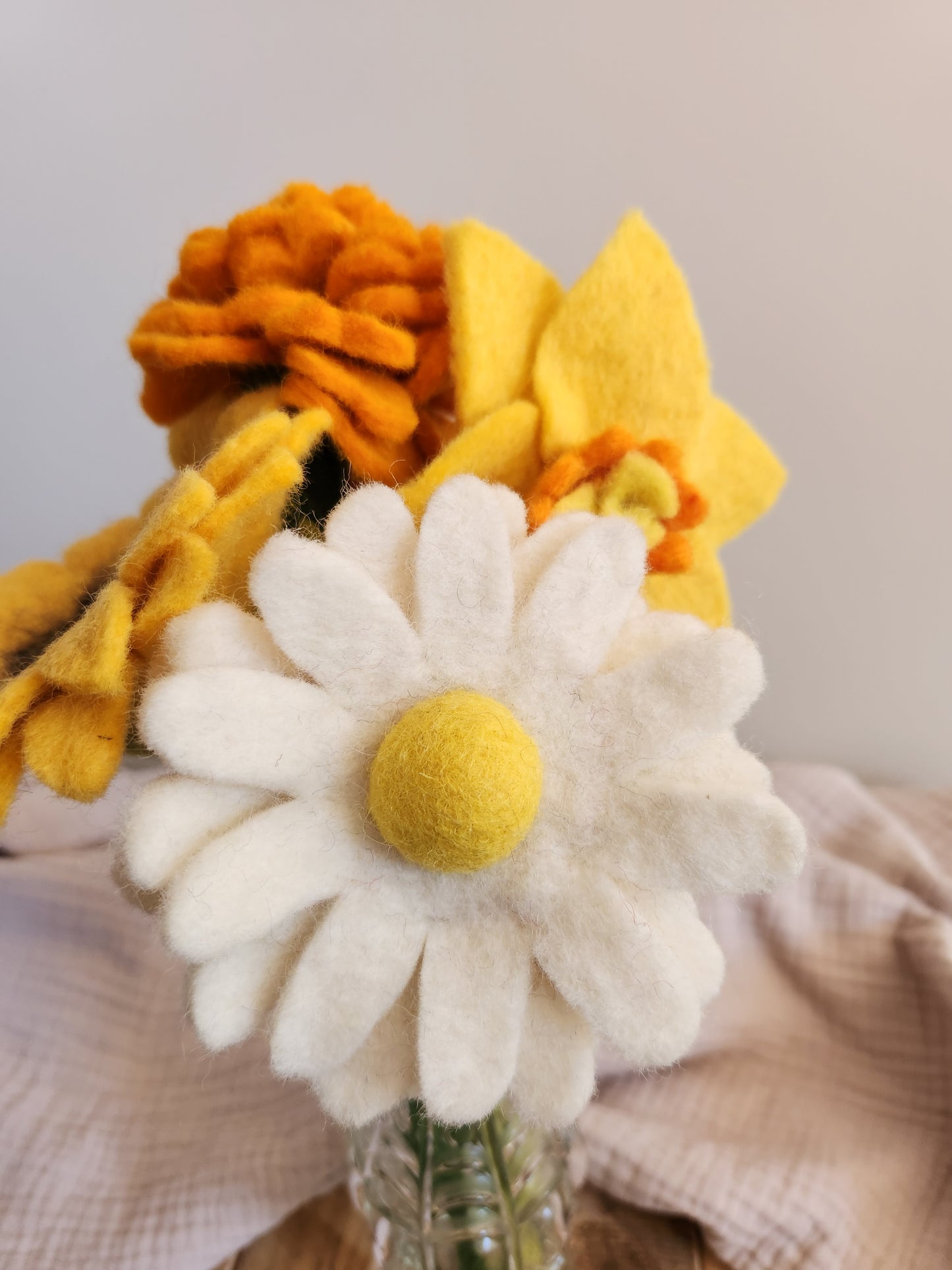 FELT FLOWERS - DAISY AND YELLOW ORANGE FLOWER MIX