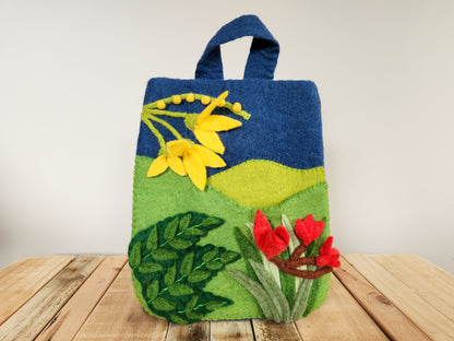 NATIVE NZ BIRDS FELT FINGER PUPPET SET KOWHAI AND FERN NATIVE BUSH BAG 