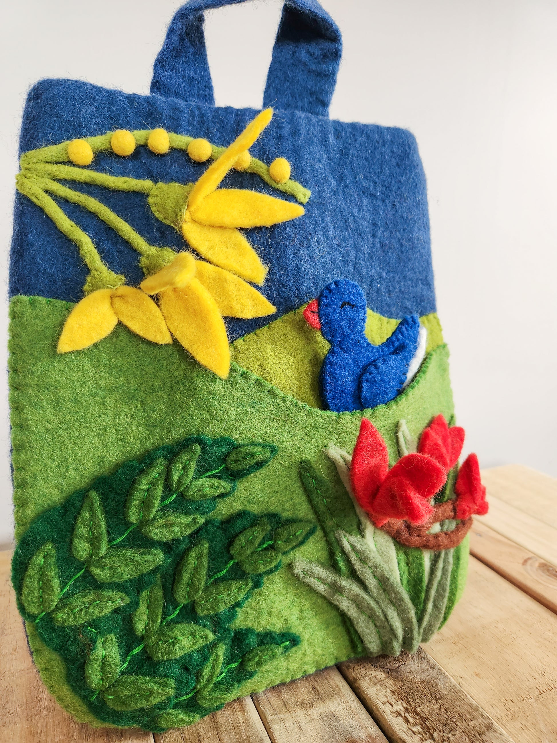 NATIVE NZ BIRDS FELT FINGER PUPPET SET KOWHAI AND FERN NATIVE BUSH BAG WITH PUKEKO
