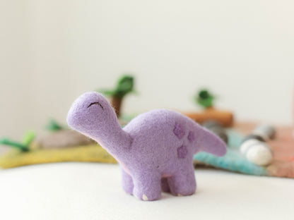 SMALL WORLD  PLAY MAT PLAYSCAPE FELT DINOSAUR BRONTOSAURUS