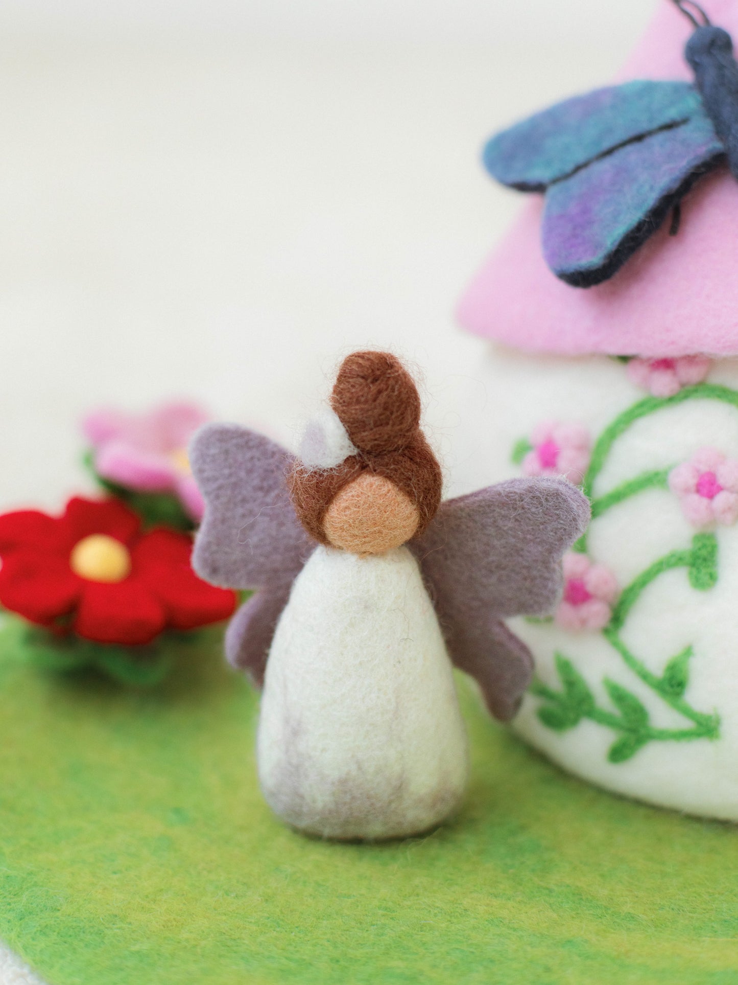 SPRING RAINBOW FAIRIES - BRILLIANT LAVENDER FELT FAIRY